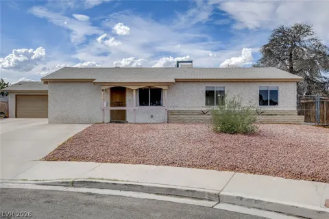 804 Larch Court