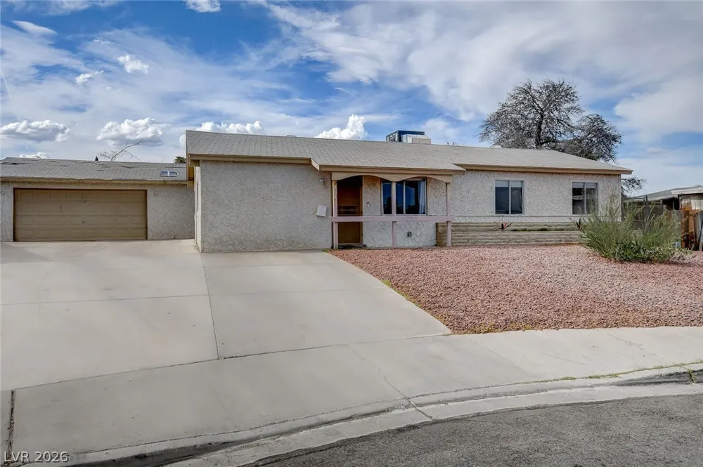 804 Larch Court Las Vegas, NV 89145