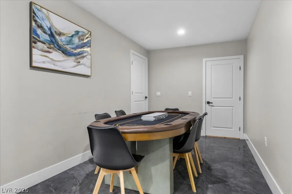 7061 S Valley View Boulevard Las Vegas, NV 89118