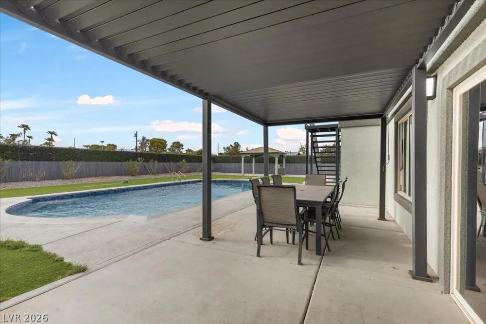 7061 S Valley View Boulevard Las Vegas, NV 89118