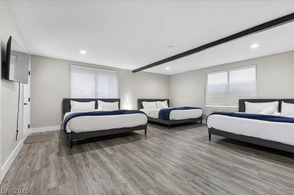 7061 S Valley View Boulevard Las Vegas, NV 89118