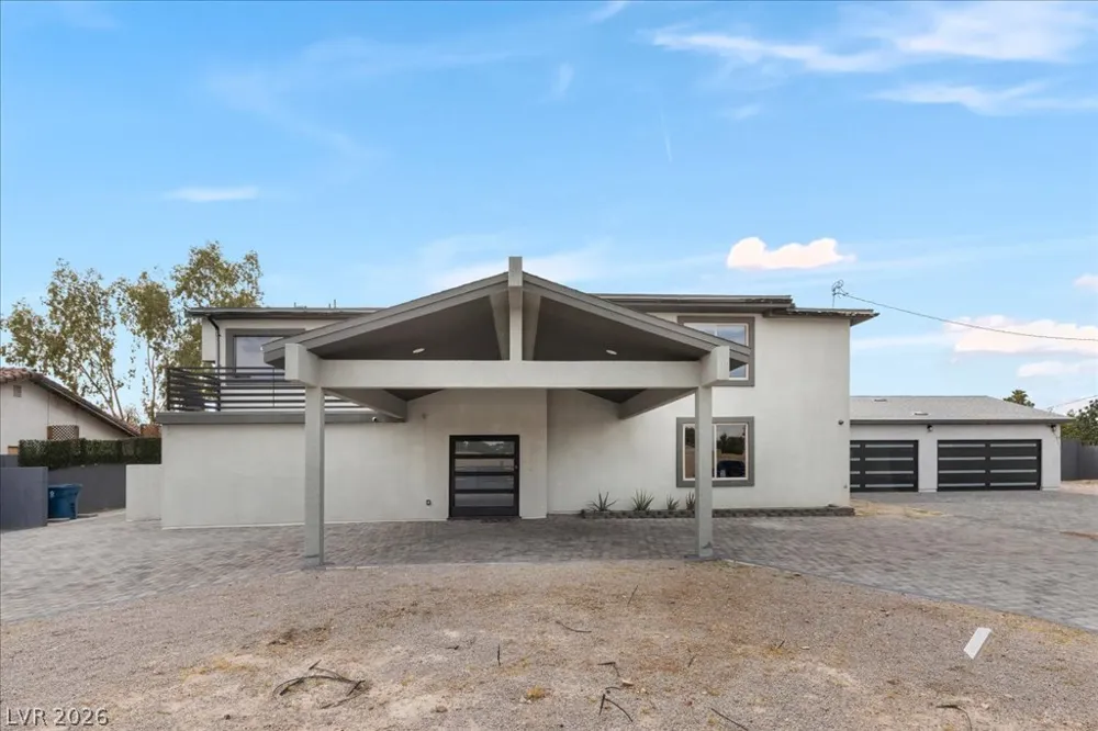 7061 S Valley View Boulevard Las Vegas, NV 89118