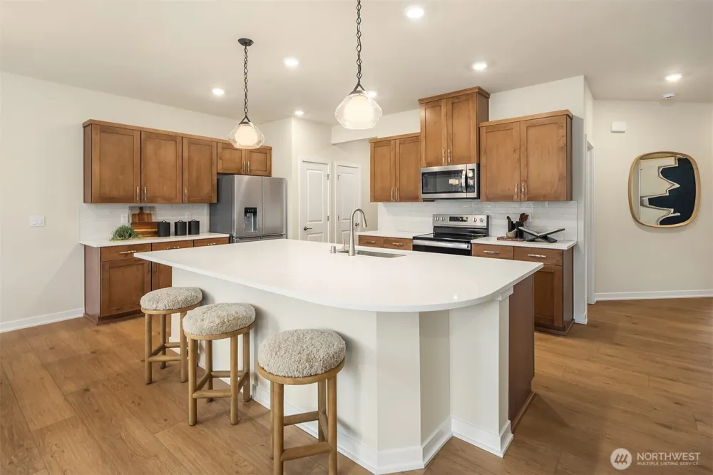 15822 23rd Avenue NE Marysville, WA 98271