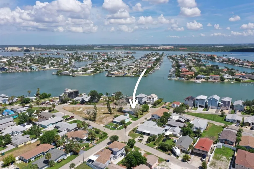 330 133RD AVENUE E Madeira Beach, FL 33708