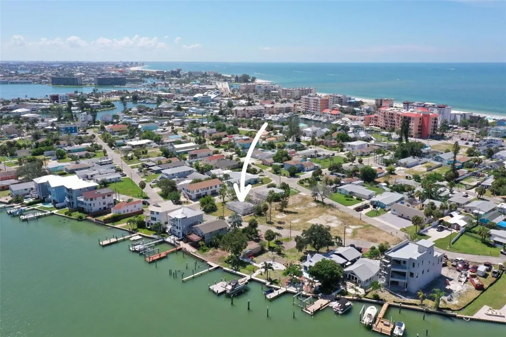 330 133RD AVENUE E Madeira Beach, FL 33708