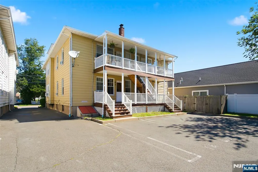 41 Central Avenue 41 A Rochelle Park, NJ 07662