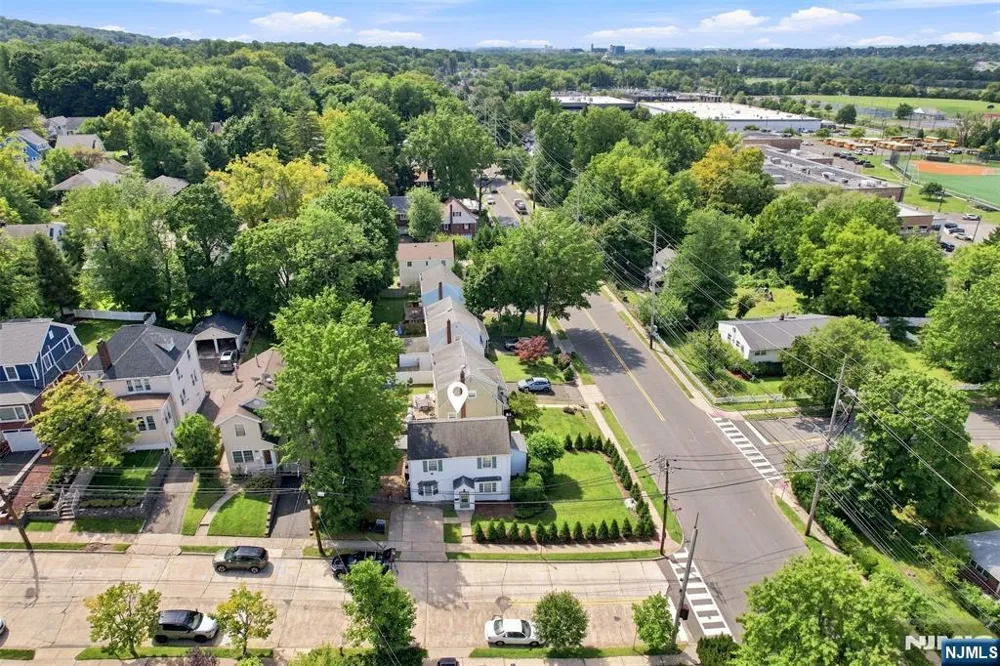 100 Overlook Avenue Leonia, NJ 07605