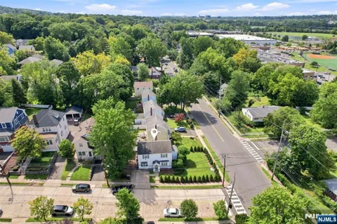 100 Overlook Avenue