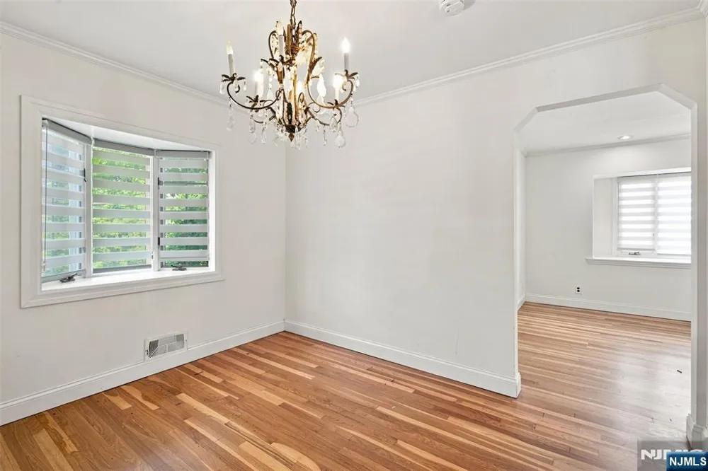 100 Overlook Avenue Leonia, NJ 07605