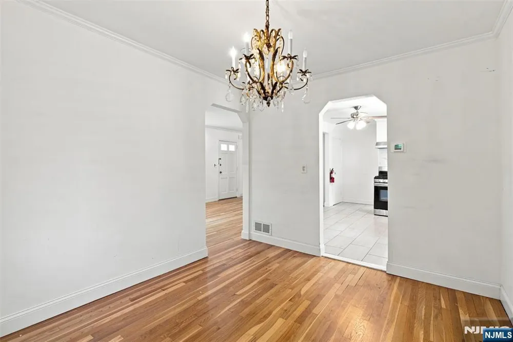 100 Overlook Avenue Leonia, NJ 07605