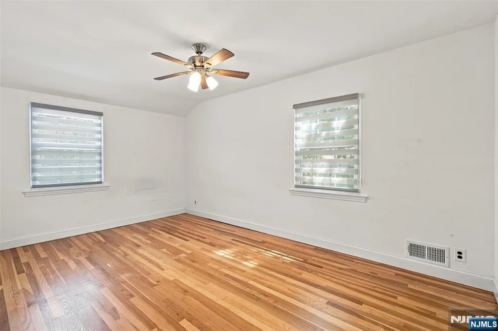 100 Overlook Avenue Leonia, NJ 07605