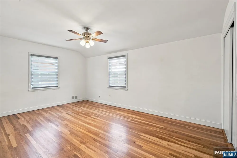 100 Overlook Avenue Leonia, NJ 07605