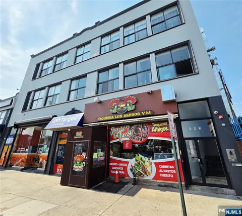 795 Main Avenue 7