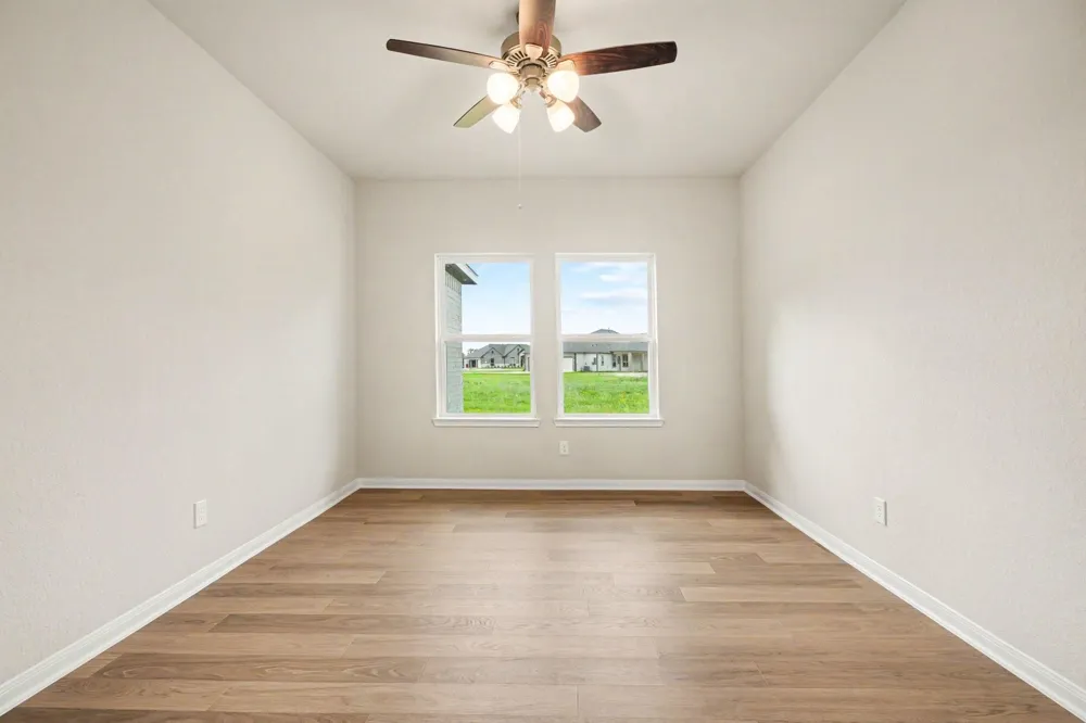 25 Red Barn Road Bay City, TX 77414