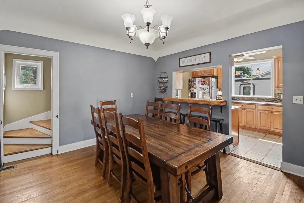 34 S Main Street NW Casnovia, MI 49318
