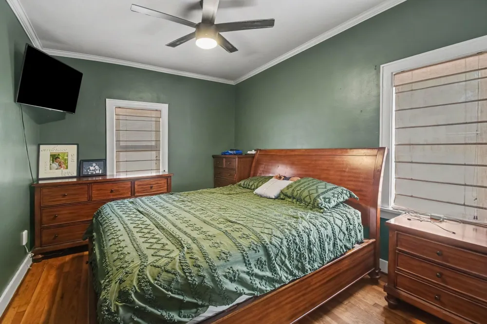 34 S Main Street NW Casnovia, MI 49318