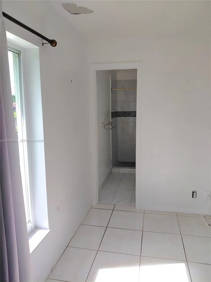 16 Camden Ln Boynton Beach, FL 33426