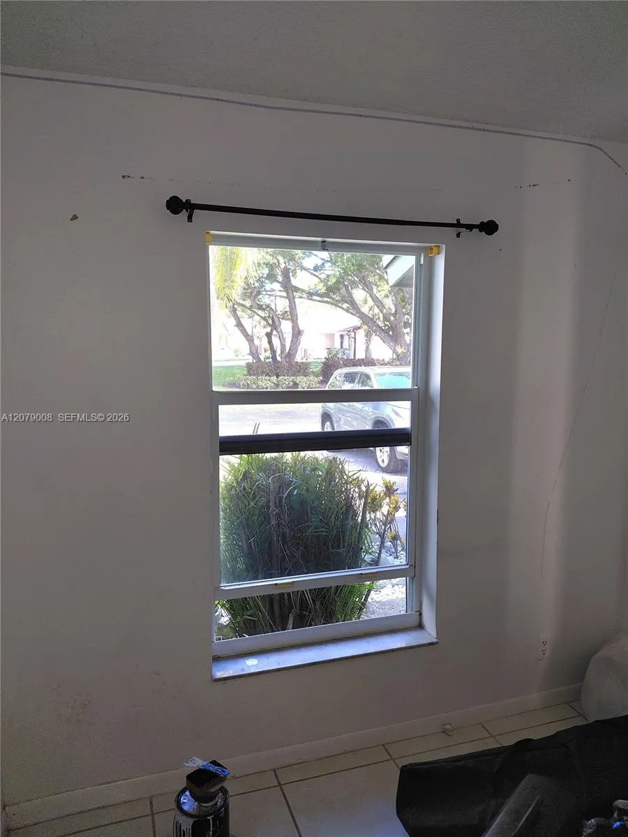 16 Camden Ln Boynton Beach, FL 33426