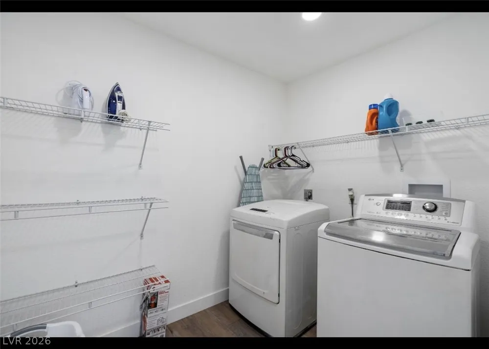 712 Glen Abbey Circle Las Vegas, NV 89107