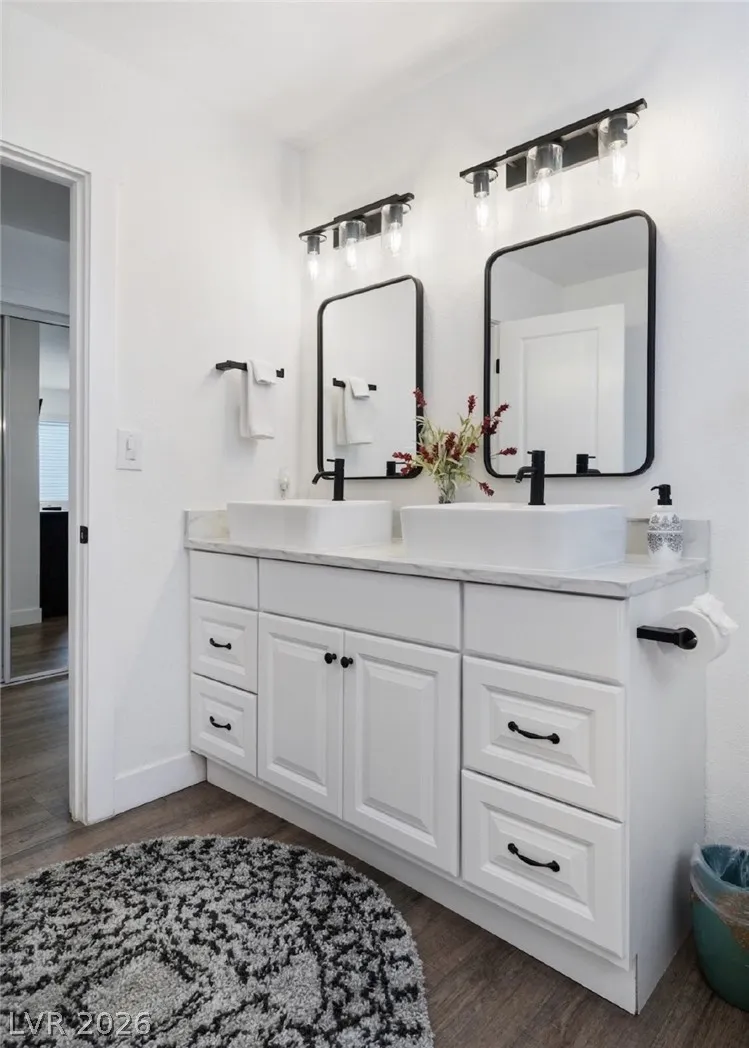 712 Glen Abbey Circle Las Vegas, NV 89107