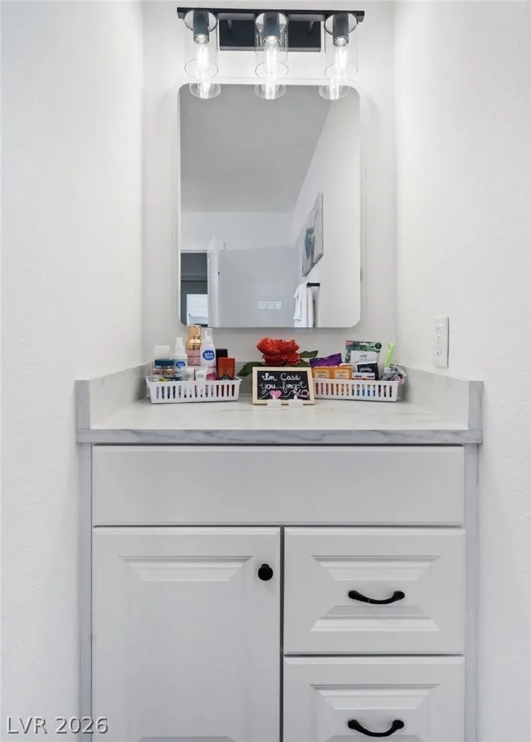 712 Glen Abbey Circle Las Vegas, NV 89107