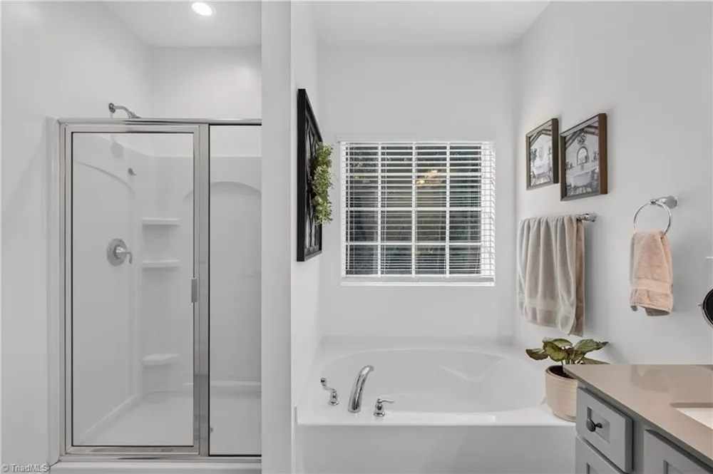 6561 Rogers Farm Road Pleasant Garden, NC 27313