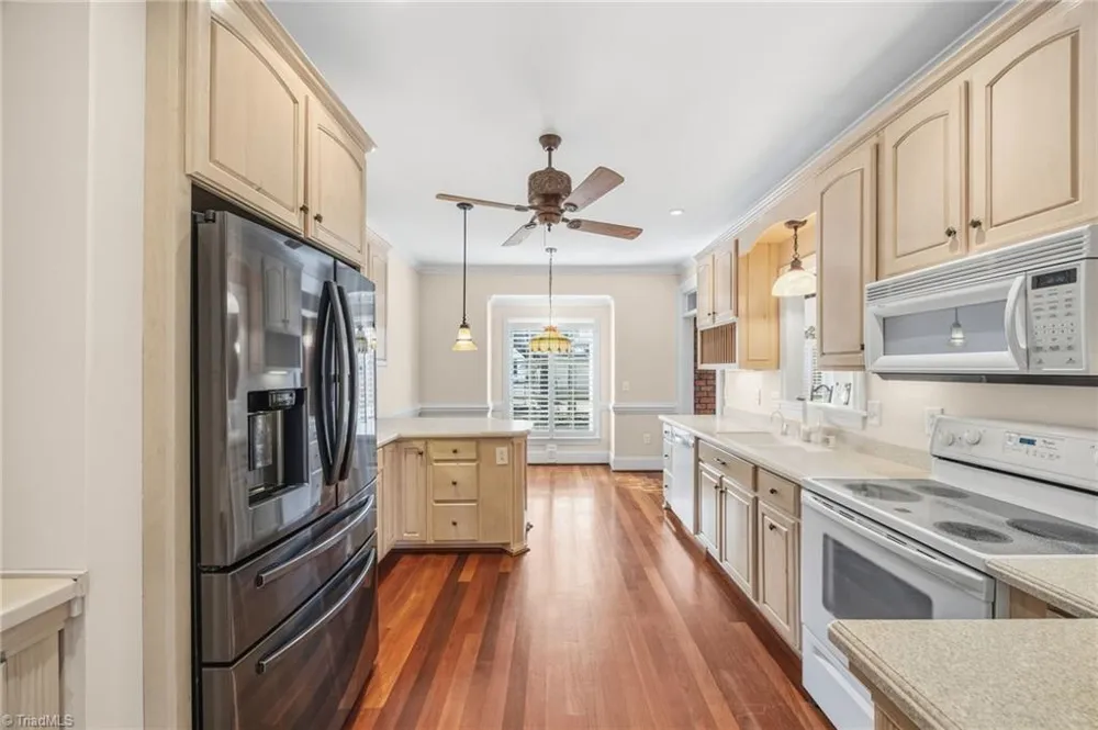 3340 Waterford Place Burlington, NC 27215