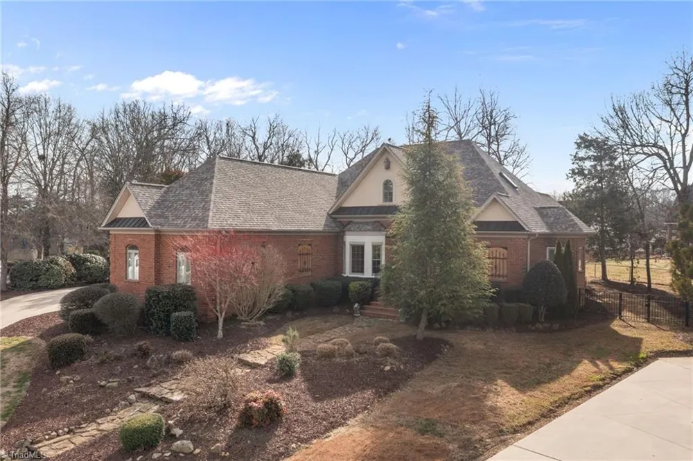 3340 Waterford Place Burlington, NC 27215