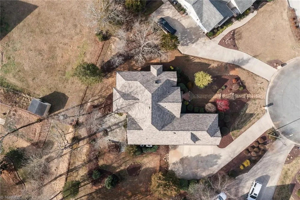 3340 Waterford Place Burlington, NC 27215