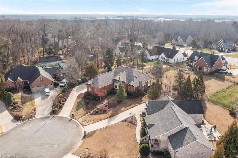 3340 Waterford Place Burlington, NC 27215