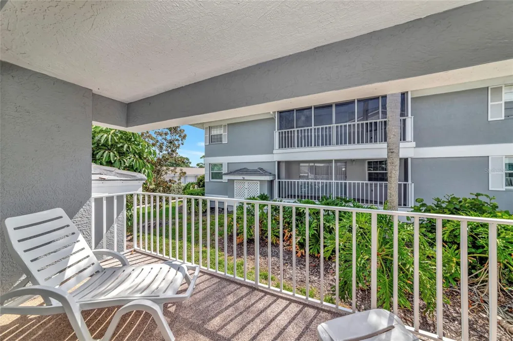 1249 EDGEWATER CIRCLE #73 Bradenton, FL 34209