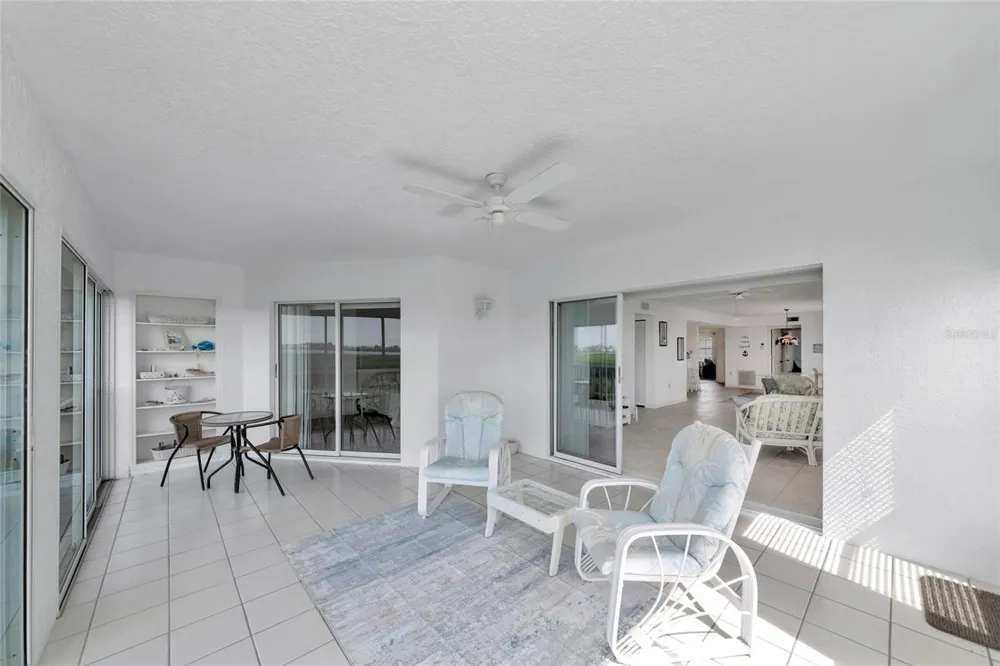 1249 EDGEWATER CIRCLE #73 Bradenton, FL 34209