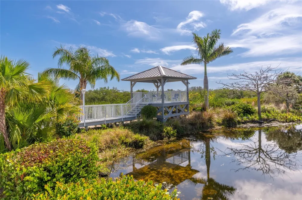 1249 EDGEWATER CIRCLE #73 Bradenton, FL 34209