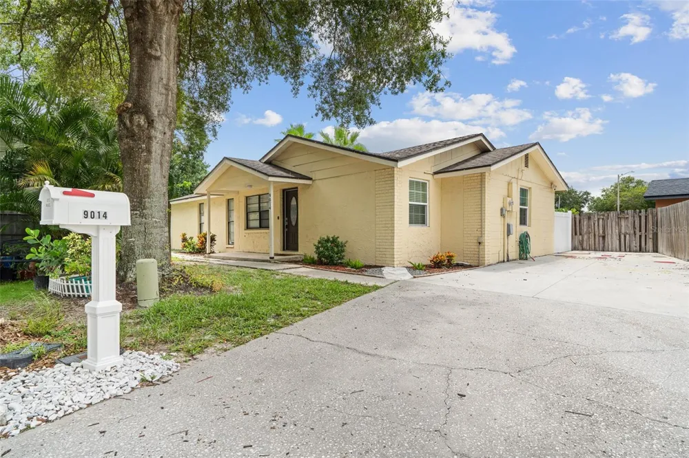 9014 WHEATHILL WAY Tampa, FL 33615