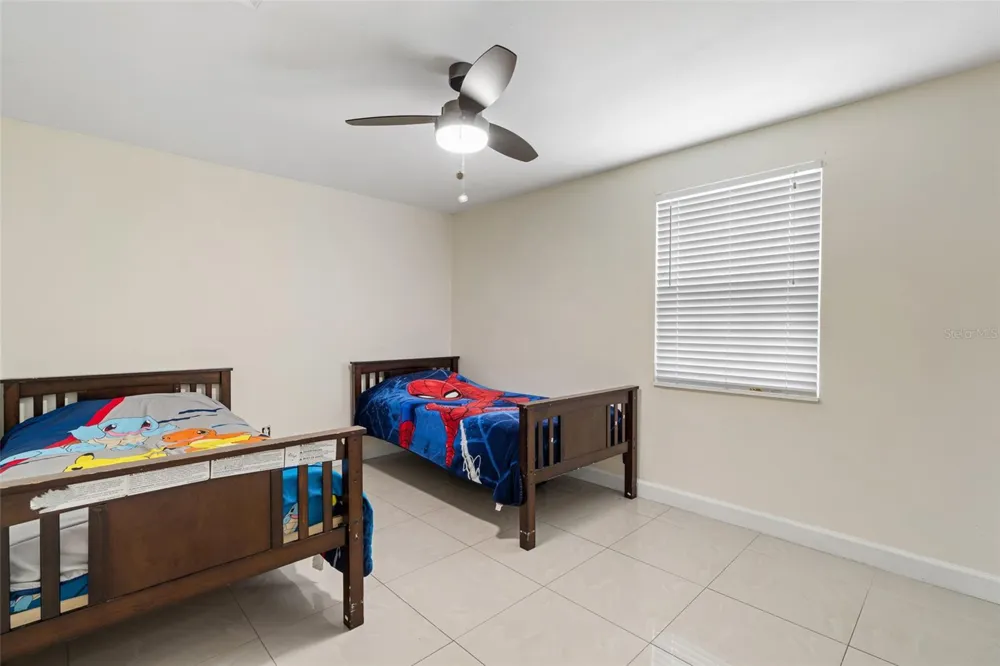 9014 WHEATHILL WAY Tampa, FL 33615