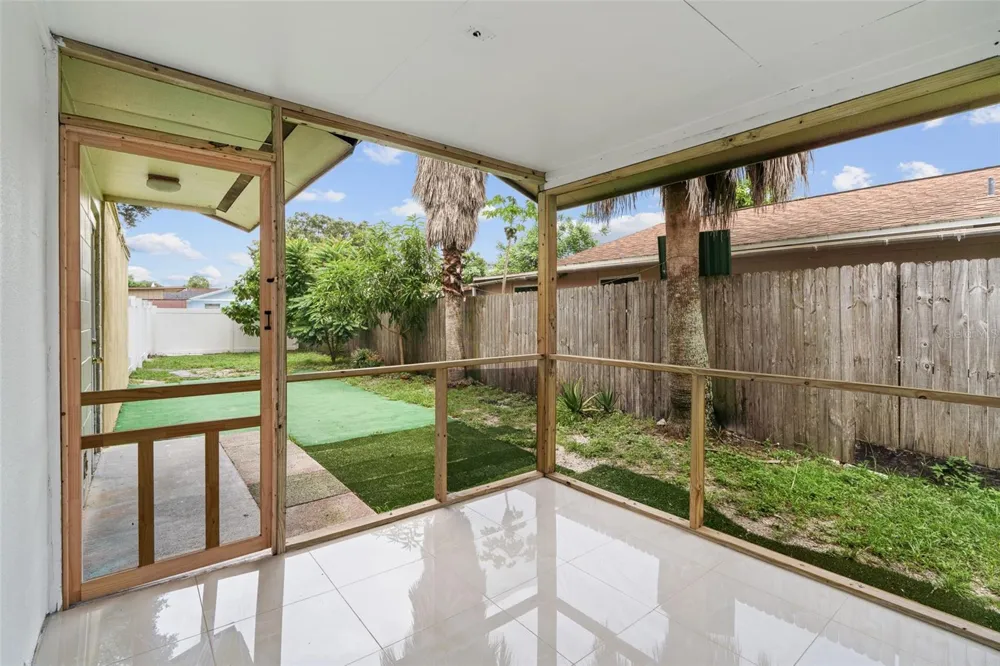 9014 WHEATHILL WAY Tampa, FL 33615
