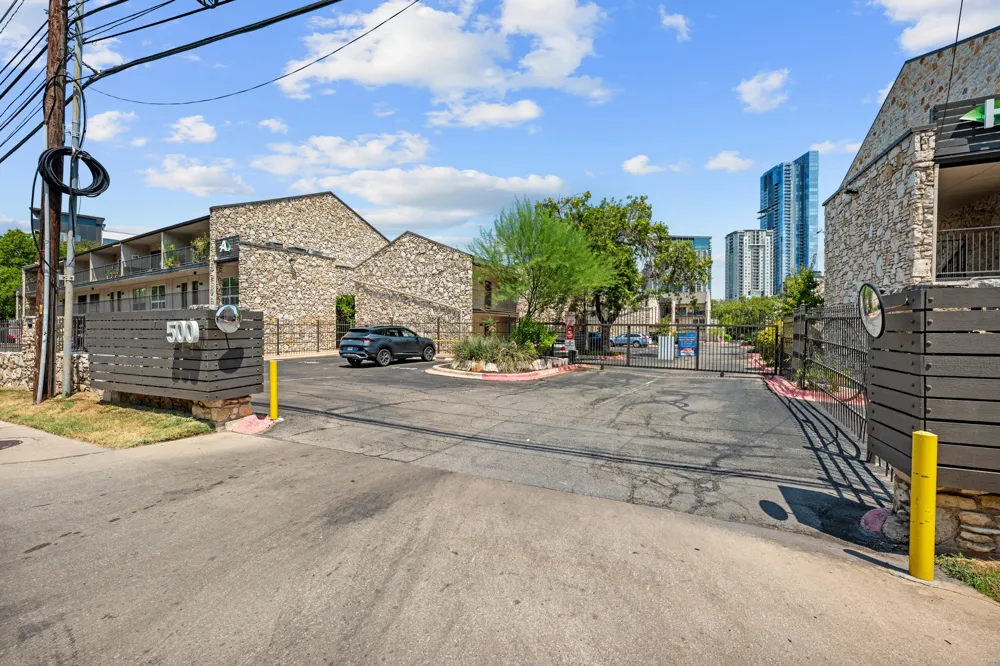 500 E Riverside Drive #119 Austin, TX 78704