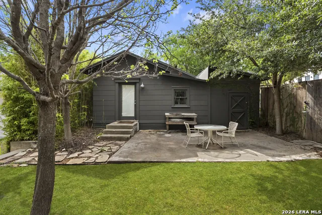 501 THELMA DR Olmos Park, TX 78212