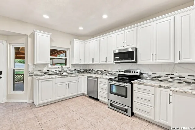 410 Misty Water San Antonio, TX 78260
