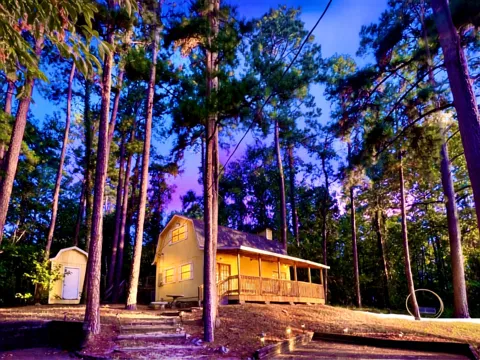 1 Hilltop Circle