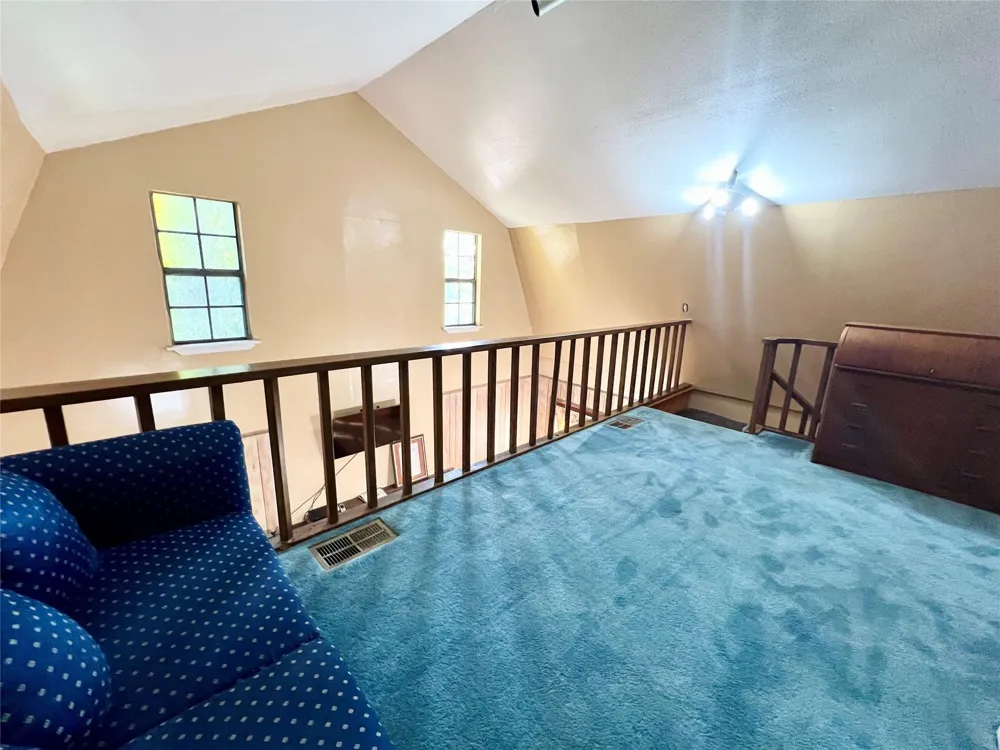 1 Hilltop Circle Coldspring, TX 77331