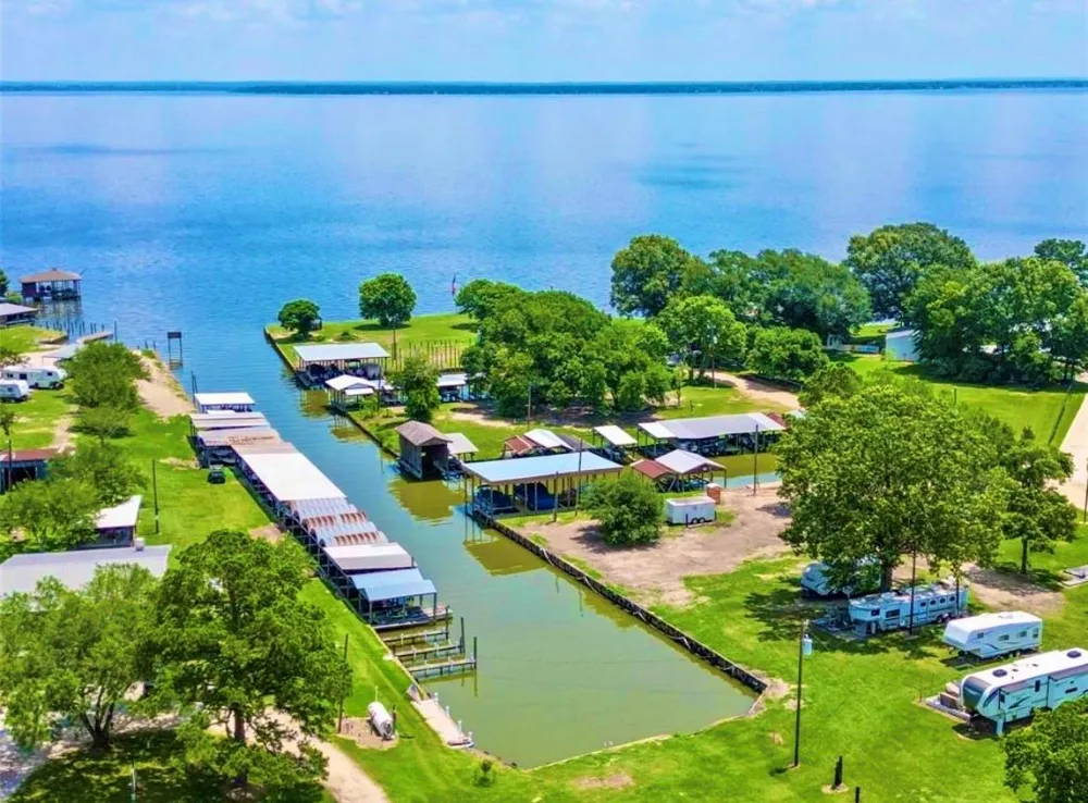 1 Hilltop Circle Coldspring, TX 77331