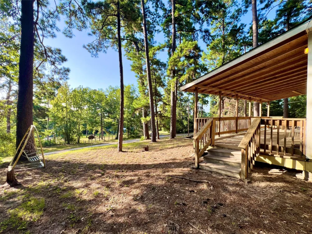 1 Hilltop Circle Coldspring, TX 77331