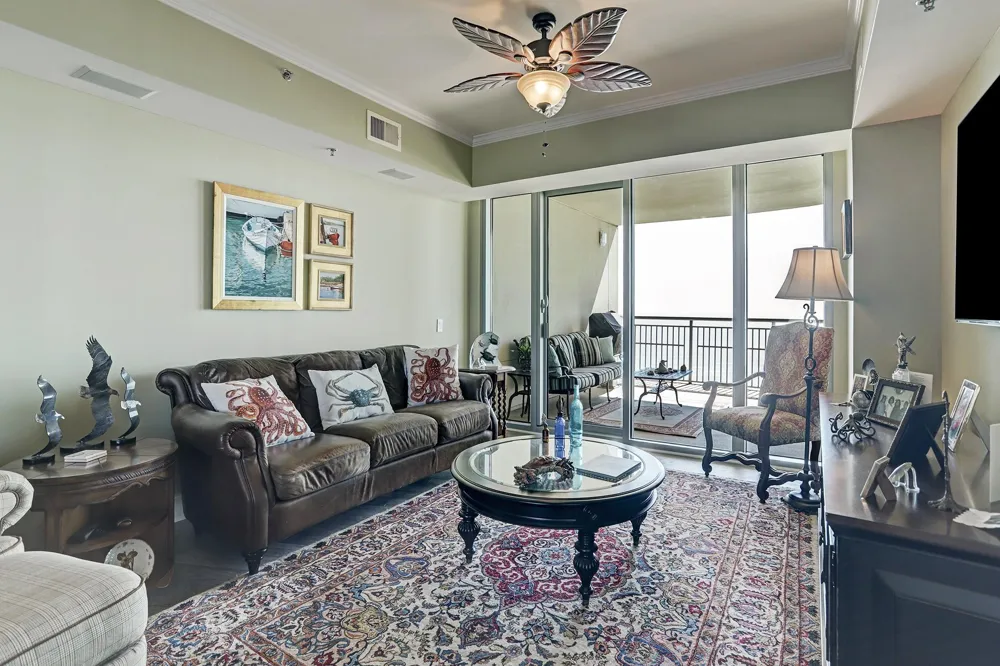 801 E Beach Drive #BC1810 Galveston, TX 77550