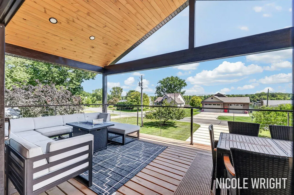 11828 Lakeridge Drive Wayland, MI 49348