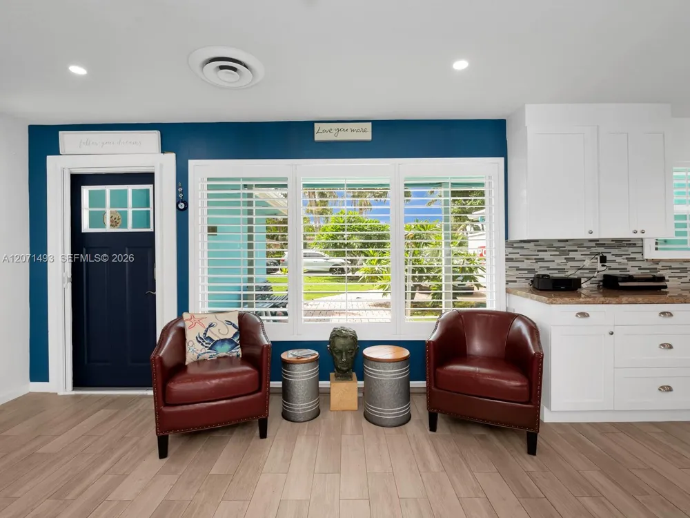 2049 Windward Dr Lauderdale By The Sea, FL 33062