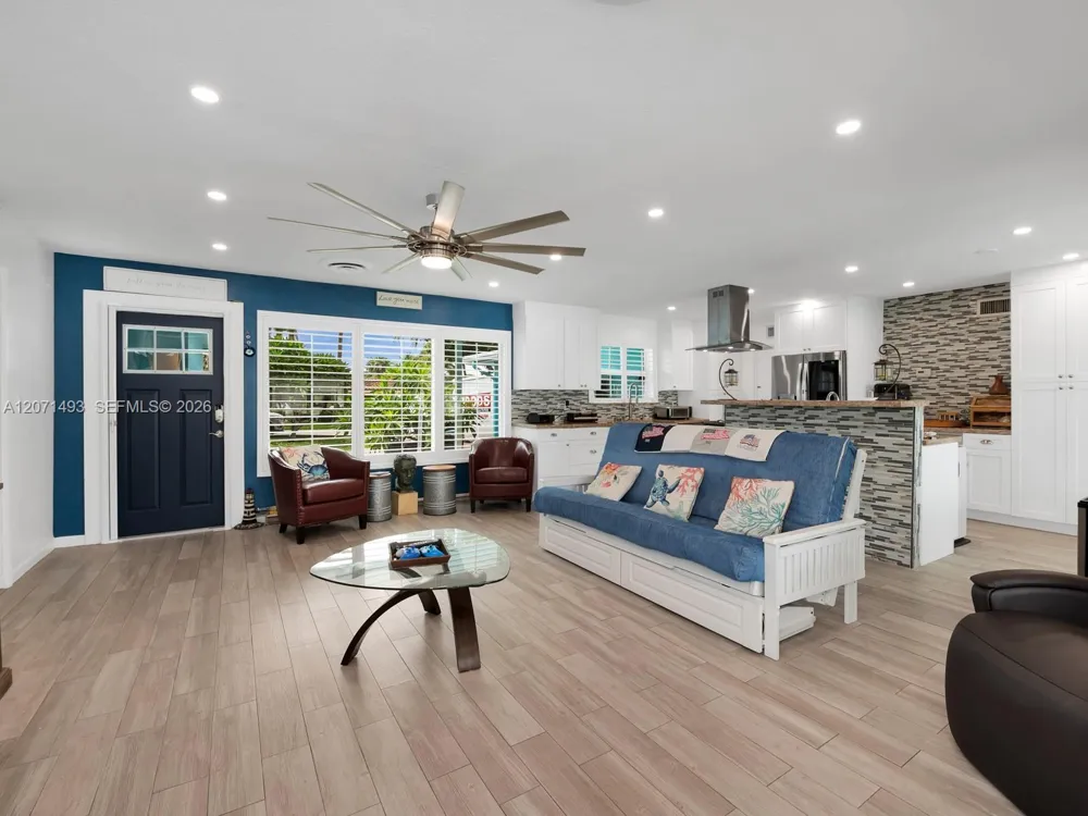 2049 Windward Dr Lauderdale By The Sea, FL 33062