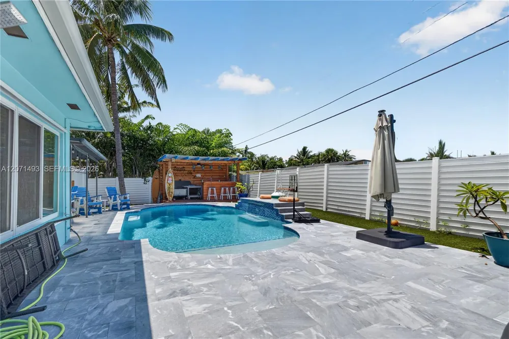 2049 Windward Dr Lauderdale By The Sea, FL 33062