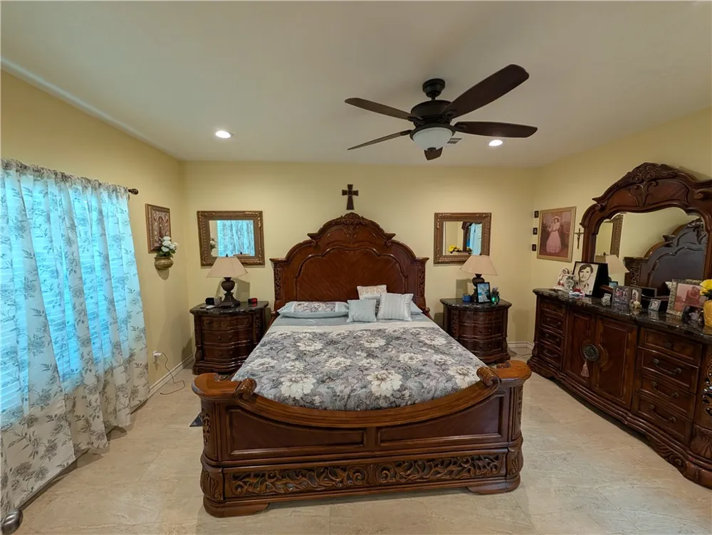 16151 HWY 6 S Navasota, TX 77868
