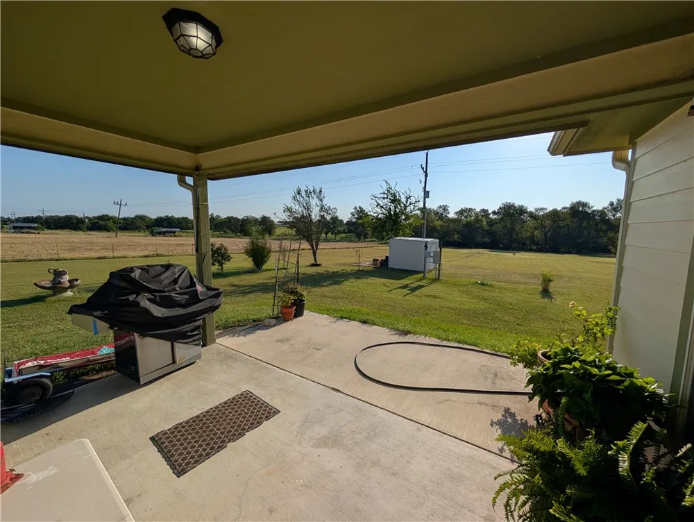 16151 HWY 6 S Navasota, TX 77868